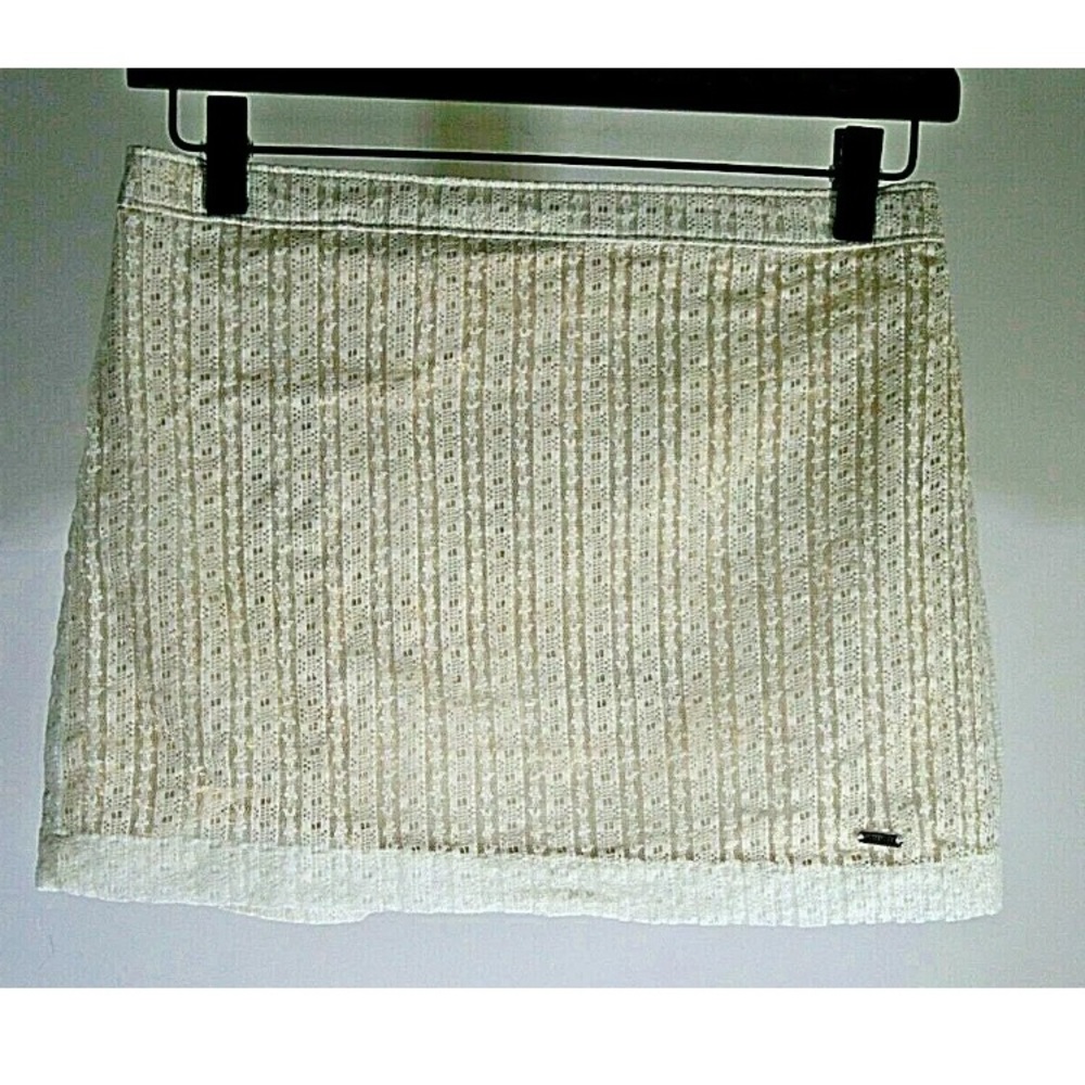 Hollister Creamy gold Mini Skirt S Elastic waist